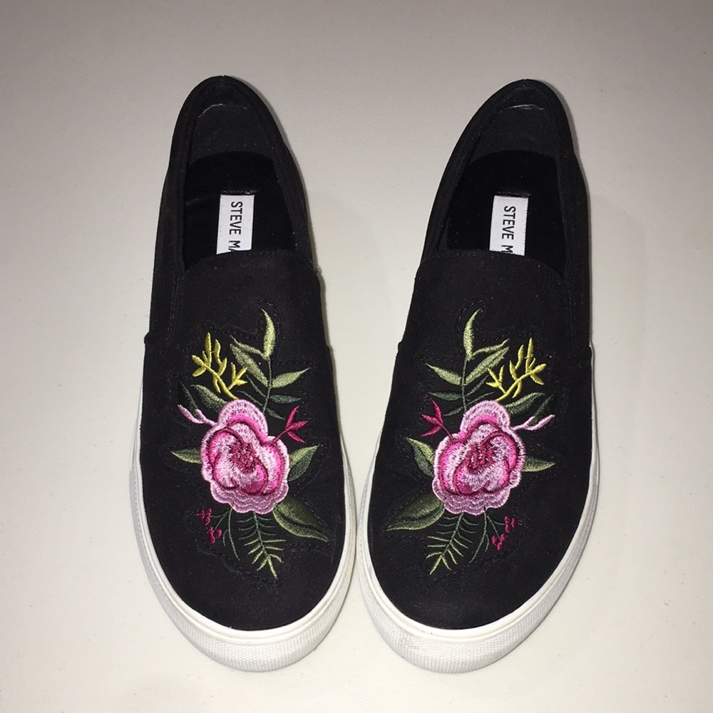 Steve Madden Platform Slip On